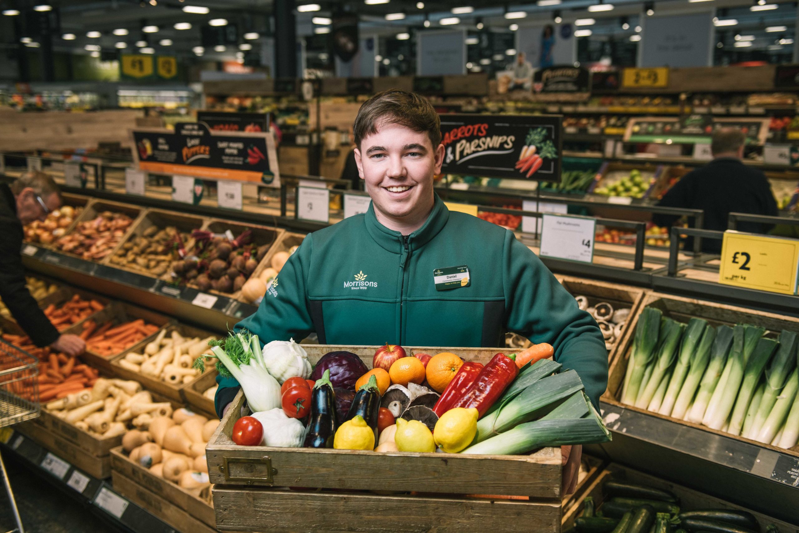 morrisons-sets-minimum-wage-at-10-an-hour-from-april-enforces-face